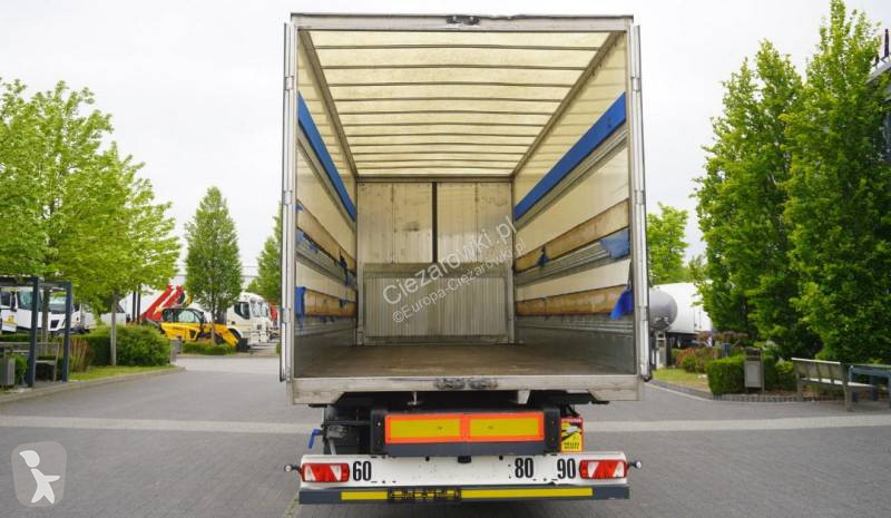 Camion remorque MAN