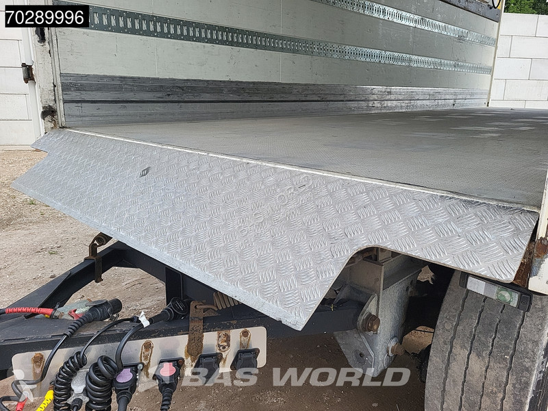 Camion remorque  N4K218 2 axles 43m3