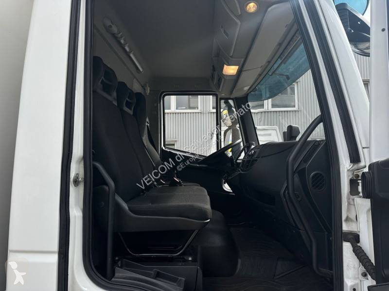 Camión remolque Iveco