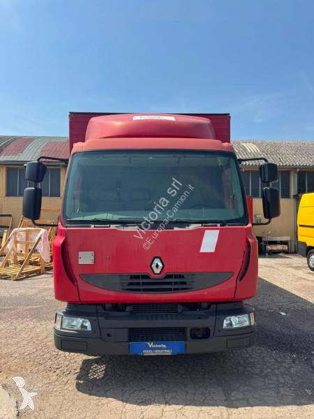 شاحنة مقطورة Renault