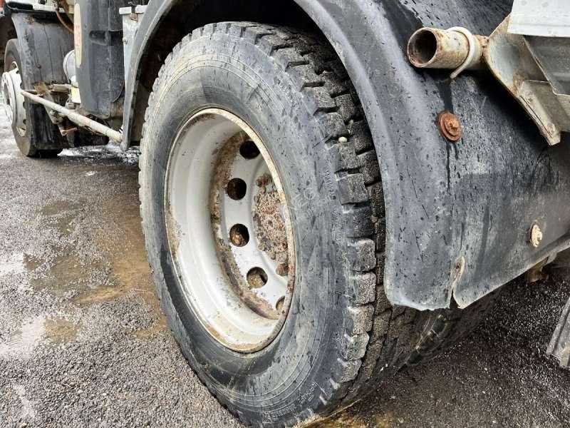 Kamion s návěsem Renault  MIDLINER M210.16