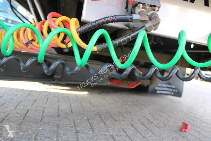 شاحنة مقطورة  2X AXLE + NICE TRAILER