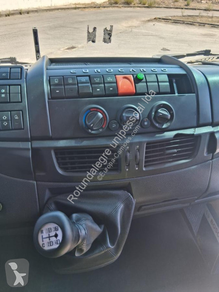 Camion remorque Iveco  280 cv Pronto socorro 2+2