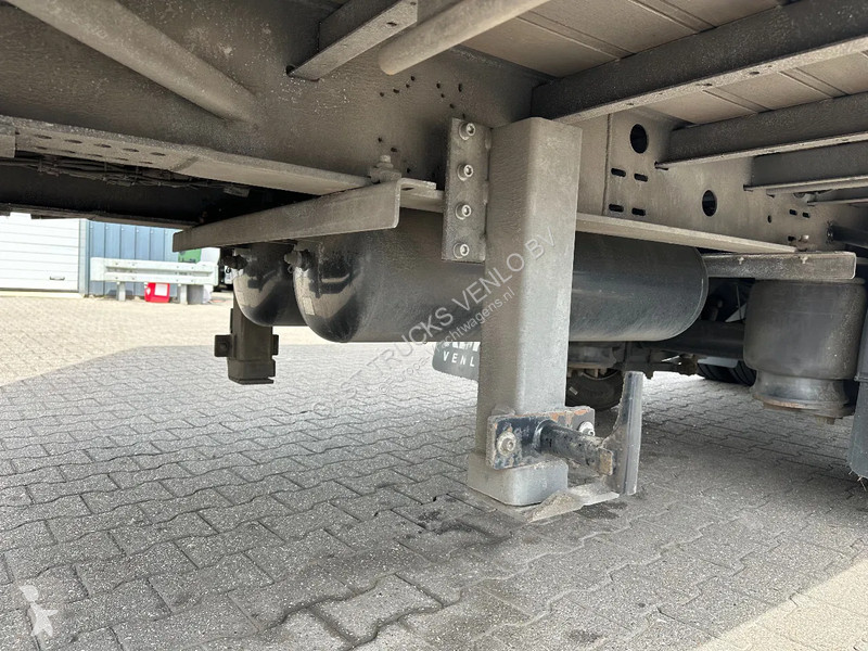 Kamion s návěsem  Wipkar Gesloten Aluminium...