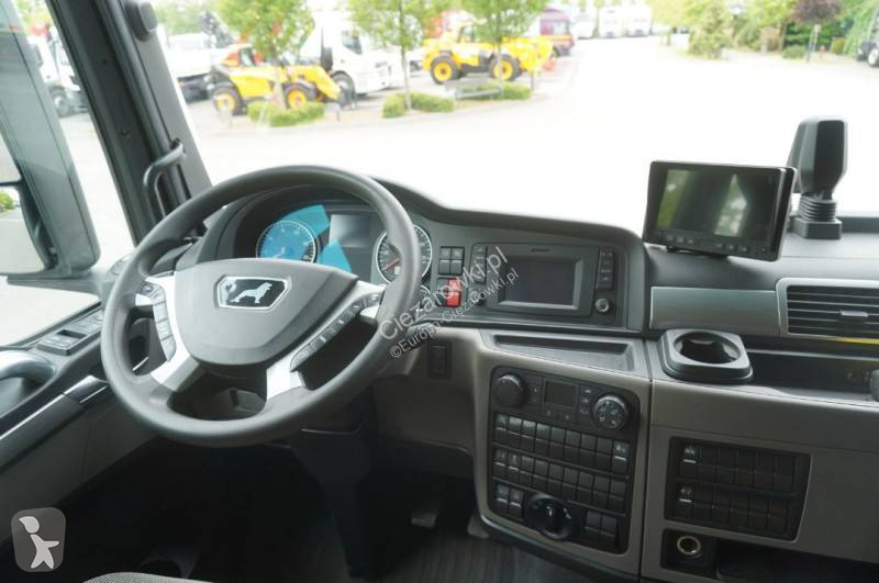 Camion remorque MAN