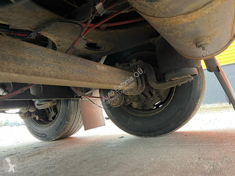 Camion remorque  D4HB13L61 BOX L=12424 mm