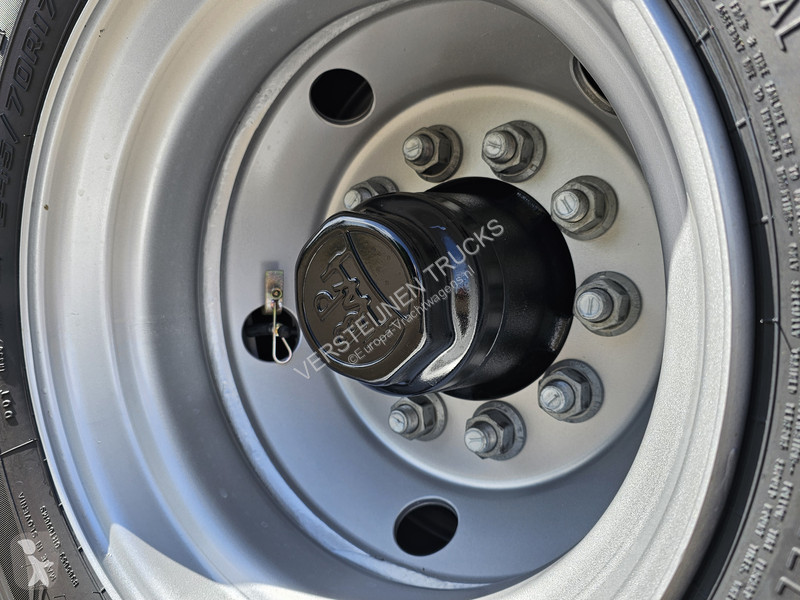 Vrachtwagen met aanhanger  TVL300LCU /...