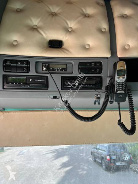 Camion remorque Mercedes