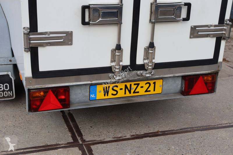 Pótkocsi Van Weel VW