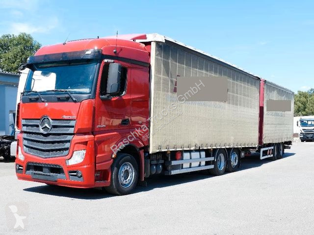 Kamion s návěsem Mercedes 2545 *Jumbo*