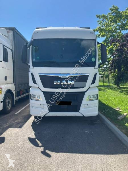 Camion remorque MAN