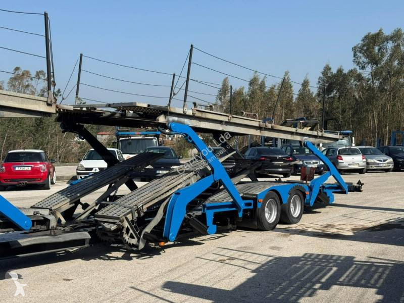شاحنة مقطورة Volvo