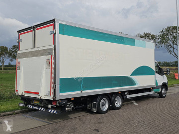Camion remorque fourgon