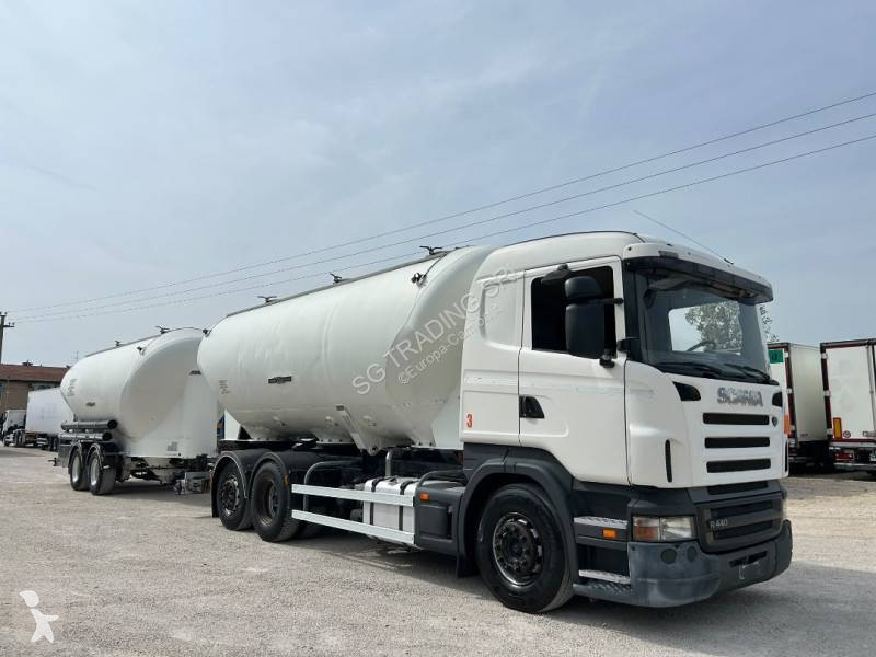 Camión remolque Scania 440