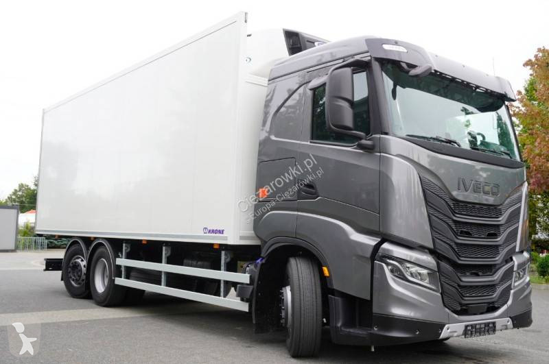 Camion remorque Iveco AS260S46Y/P