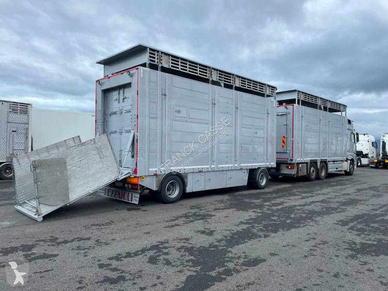 Camion remorque Mercedes