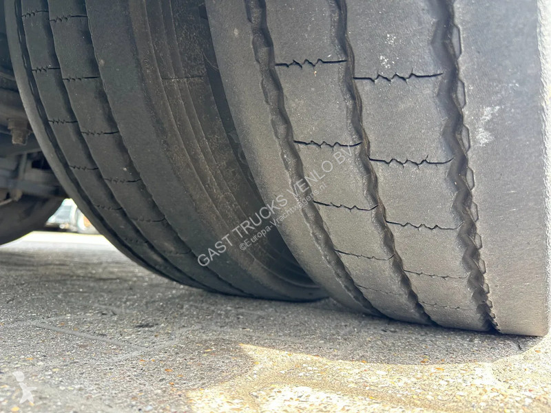 Kamion s návěsem  Wipkar Gesloten Aluminium...