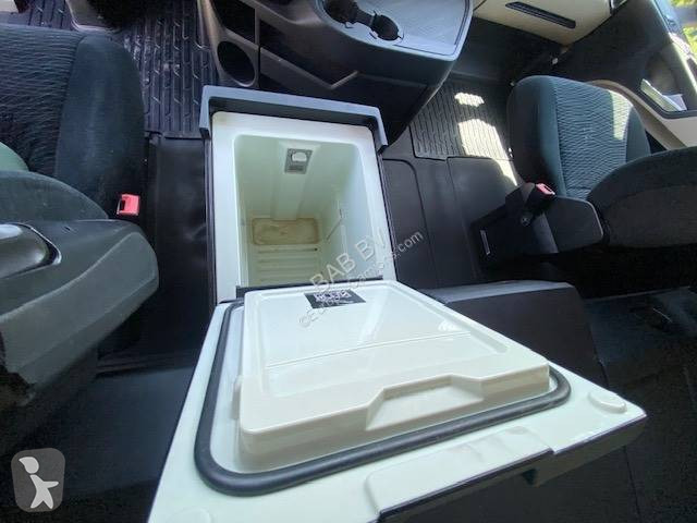 شاحنة مقطورة Mercedes
