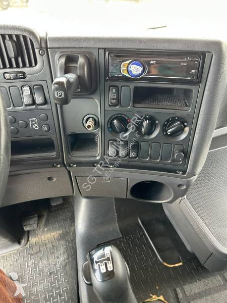 Camión remolque Scania 440