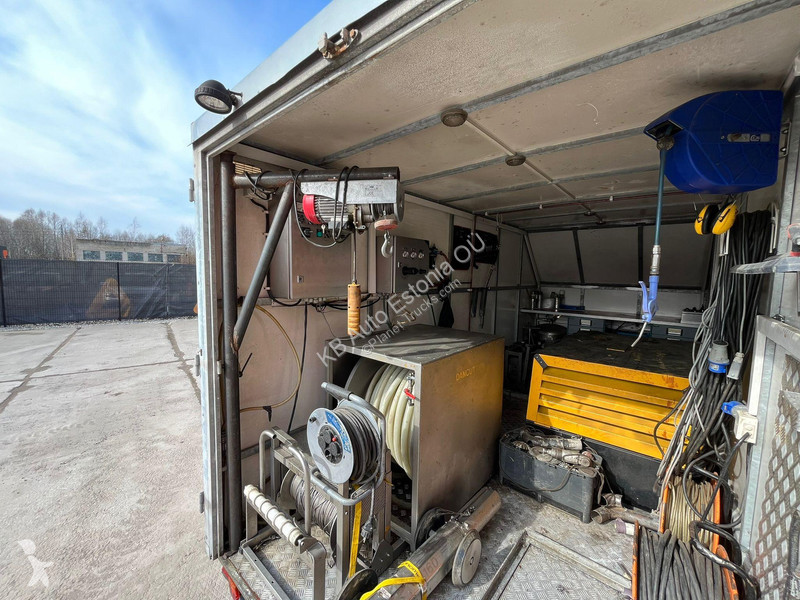 Camion remorque  2000 TD SEWER CLEANING AND...