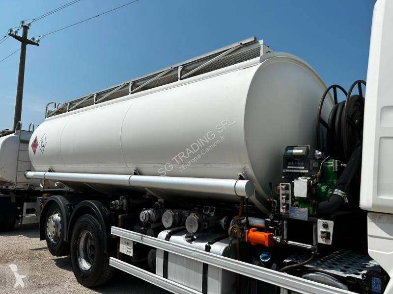 شاحنة مقطورة Scania