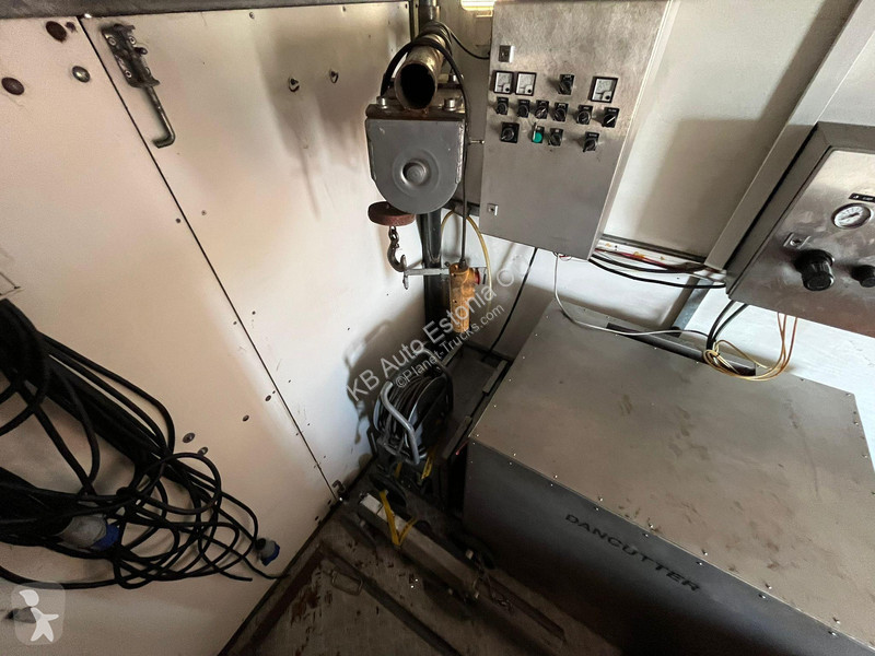 Camion remorque  2000 TD SEWER CLEANING AND...