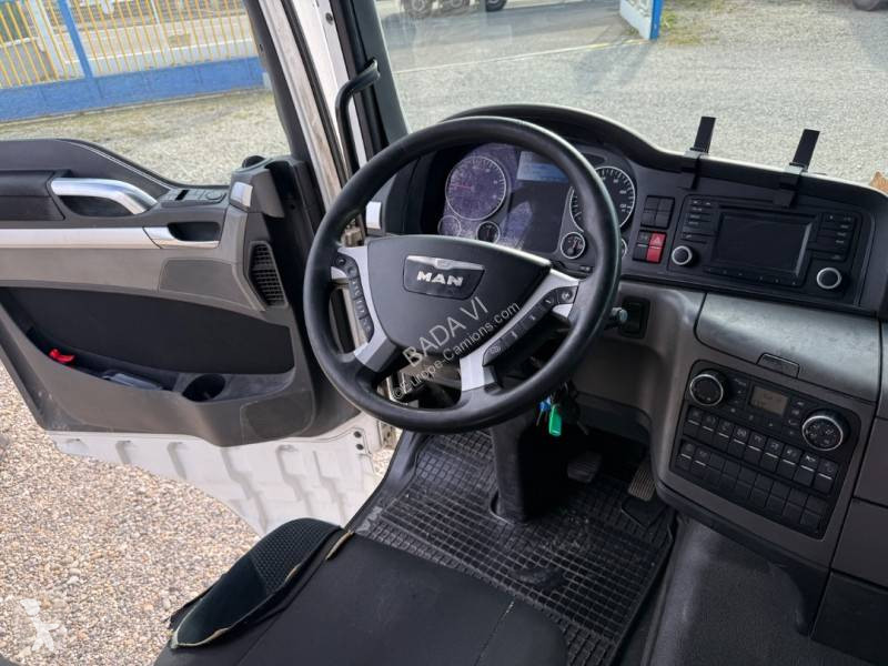 Camion remorque MAN 18.480
