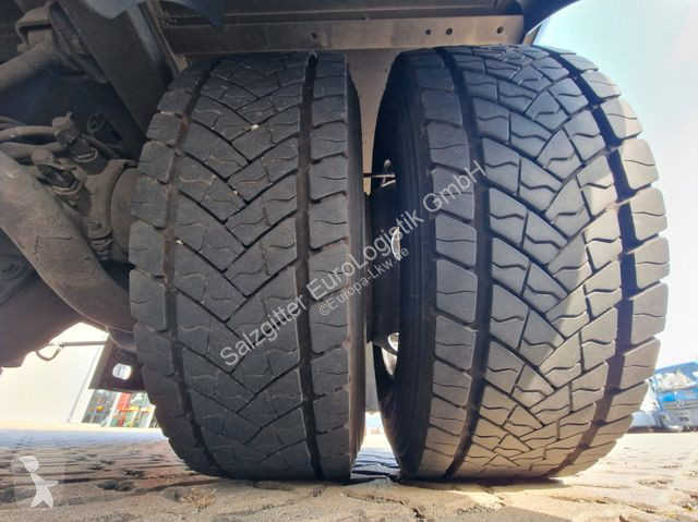 Kamion s návěsem MAN 12.250 4X2 BL / Jumbo