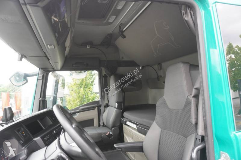 Camion remorque MAN