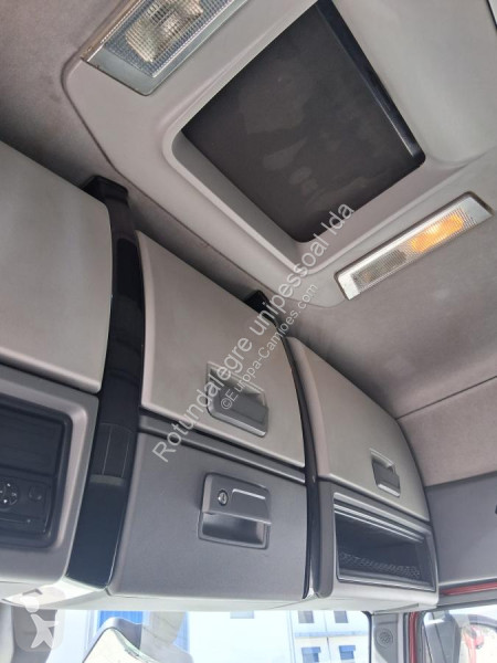 شاحنة مقطورة Renault  REM