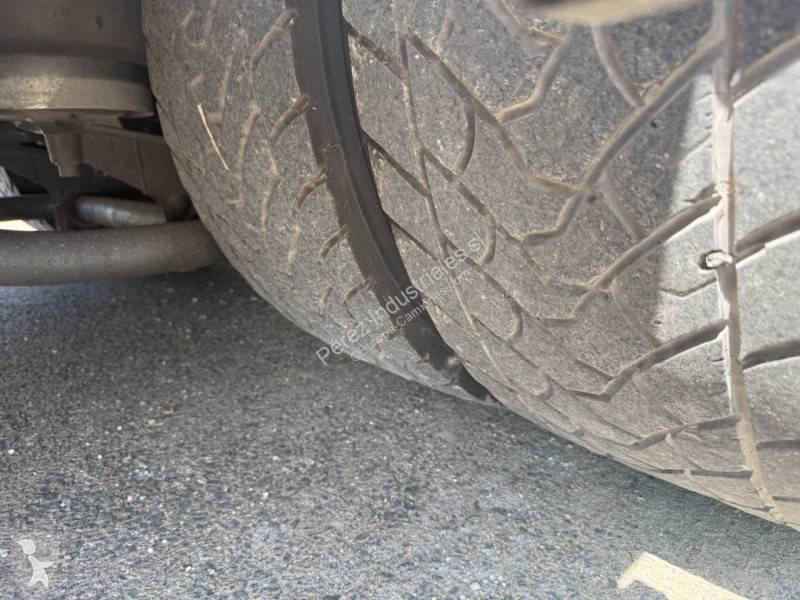 شاحنة مقطورة DAF