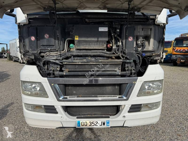 Camion remorque MAN 18.480