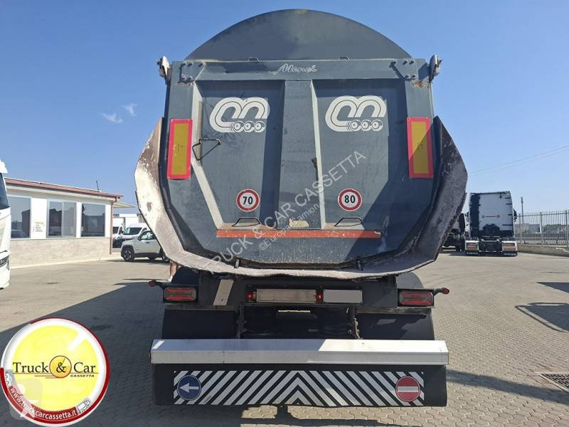 Camion remorque Volvo