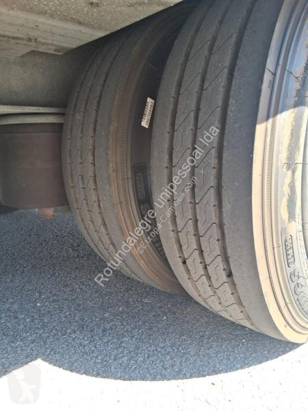 Camion remorque Iveco  280 cv Pronto socorro 2+2