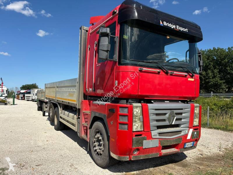 Camion remorque Renault