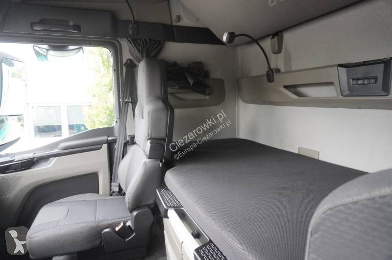 Camion remorque MAN