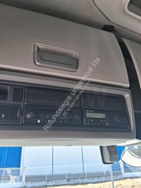 شاحنة مقطورة Renault  REM