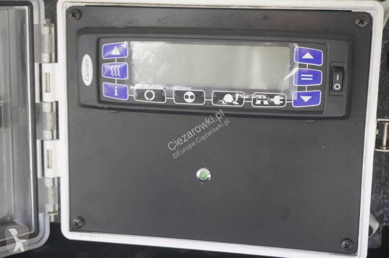 Kamion s návěsem Volvo 500