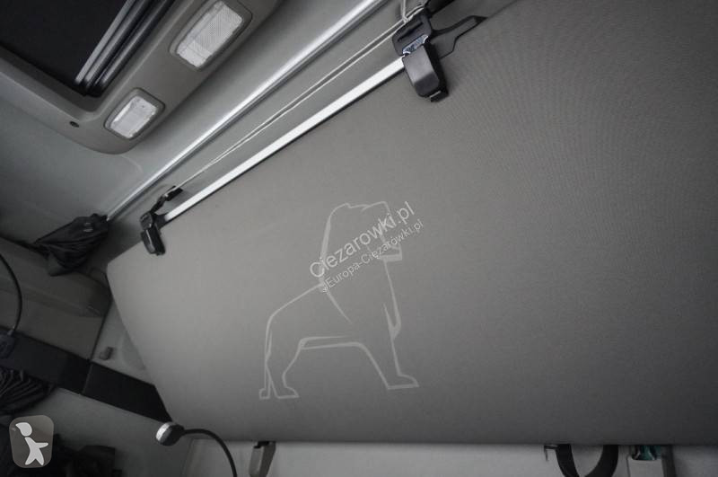 Camion remorque MAN