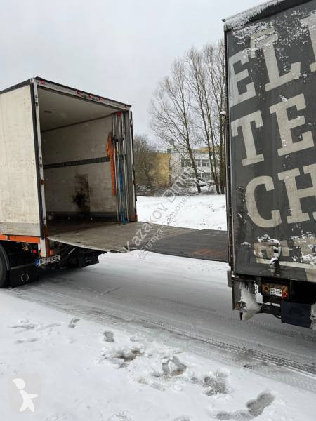 Camion remorque Mercedes