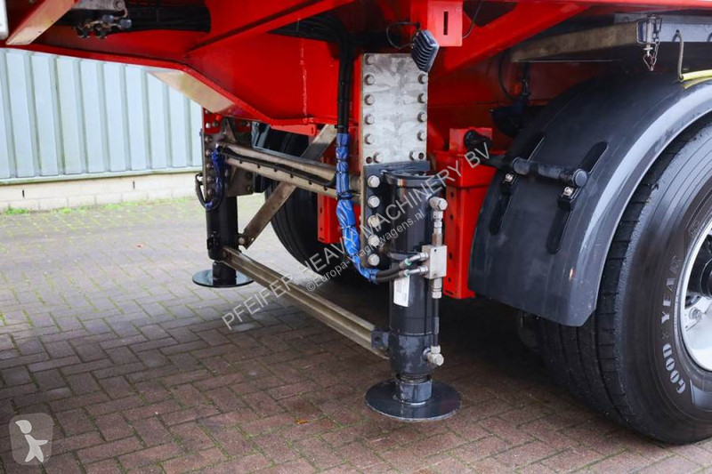 Autotreno MAX Trailer MAX410 The MAX410 with...