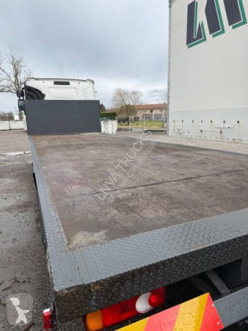 Camion remorque plateau standard Renault