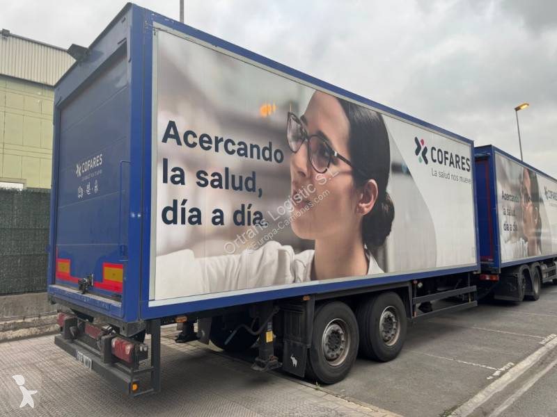 Camion remorque Mercedes