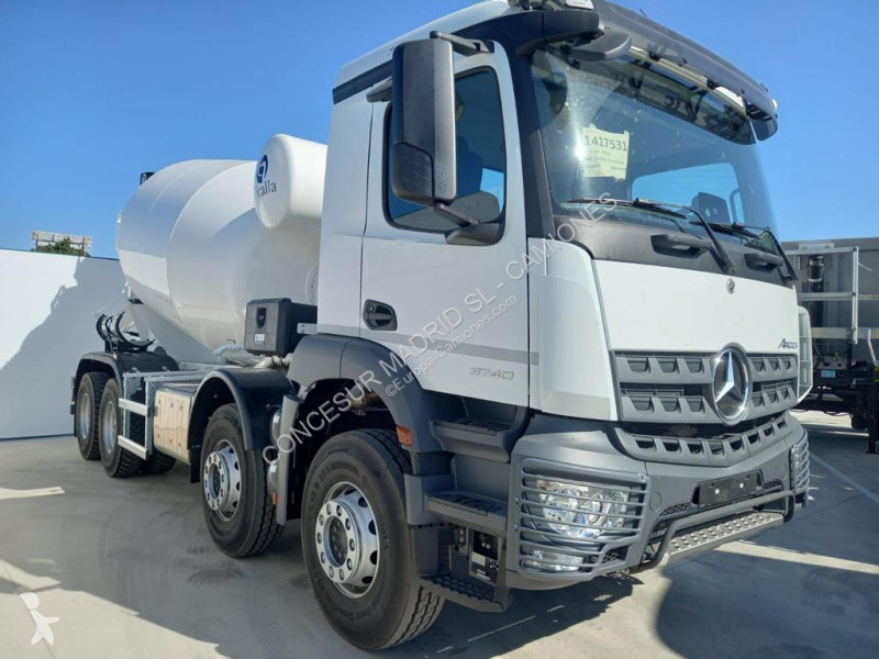 شاحنة Mercedes  3345B