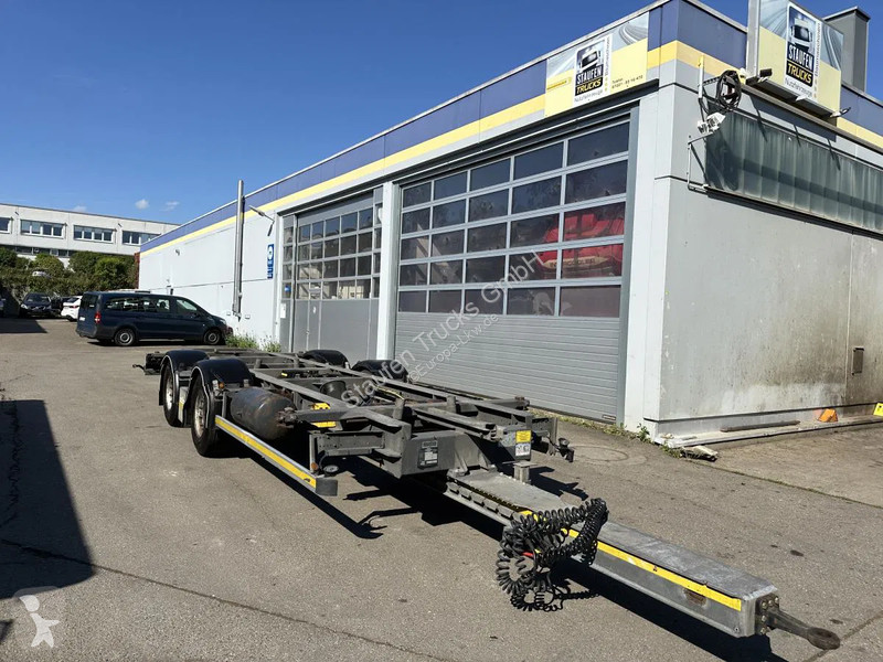 Vrachtwagencombinatie 4 x Tandem Lafette MEGA...