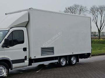 Camion remorque fourgon Veldhuizen