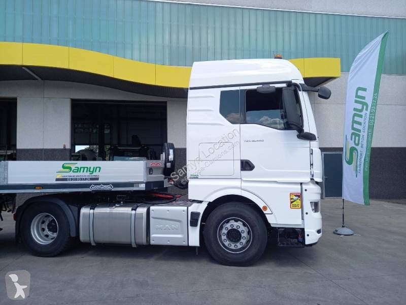 Camion remorque MAN