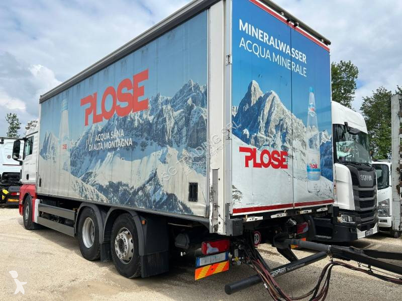 Camion remorque MAN