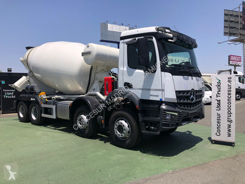 شاحنة Mercedes  3740B