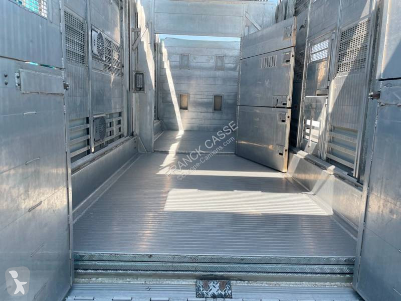 شاحنة مقطورة Scania